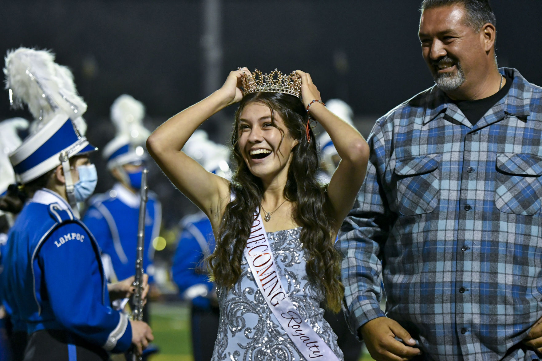 090321 Lompoc Homecoming 14.JPG